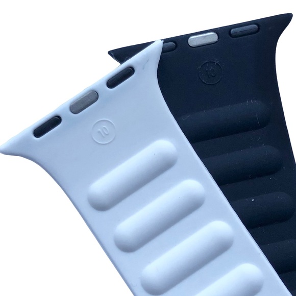 2 SOLO Loop Silicone Bands Apple Watch 38/40/41mm Size 10 LARGE White Black - Picture 2 of 8